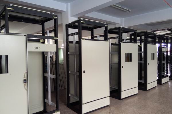 盘山控制箱-3683谈谈控制箱的维护和保养事